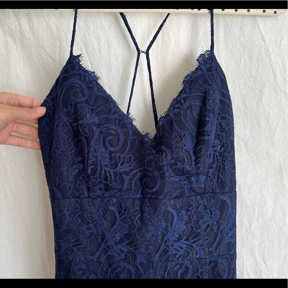 Jim Hjelm Occassion blue lace skinny strap dress